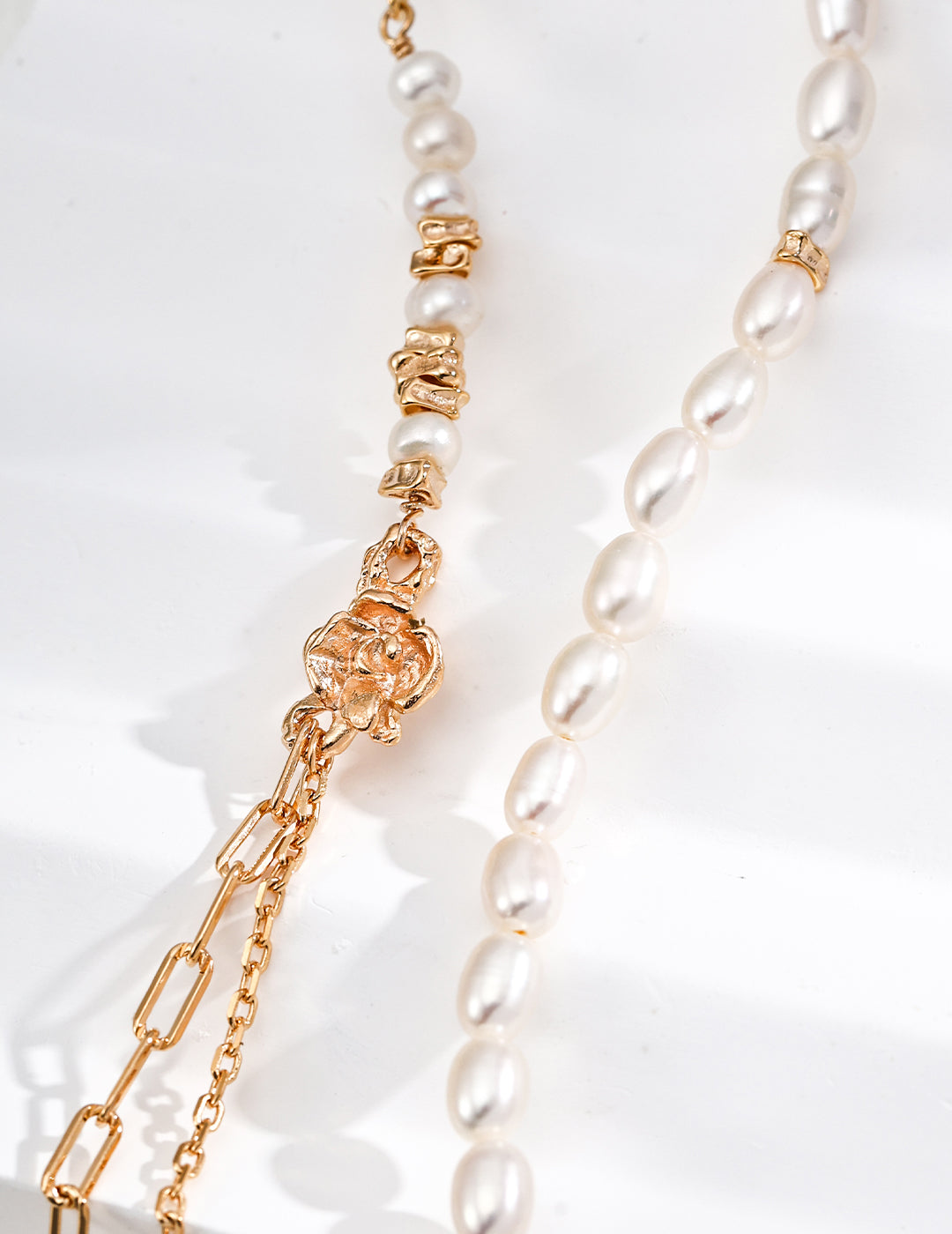 Vintage natural pearl necklace