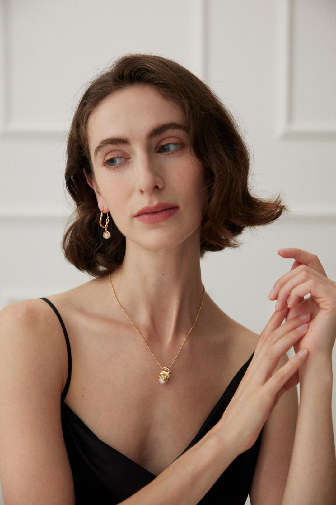 Natural pearl necklace