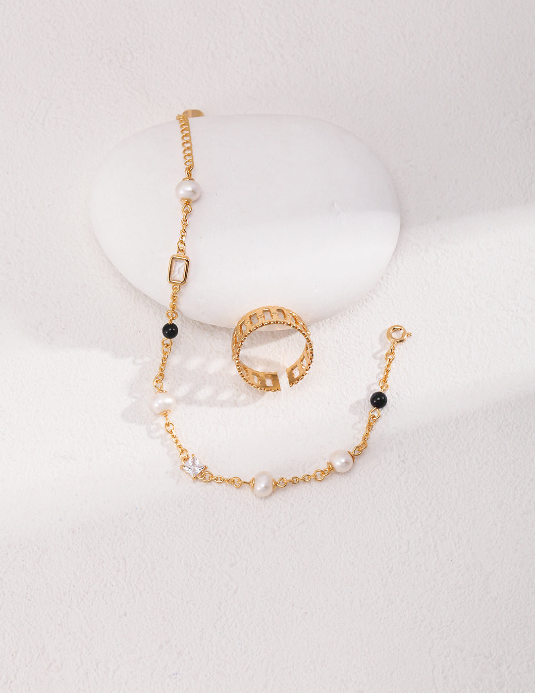 Sterling silver pearl agate bracelet