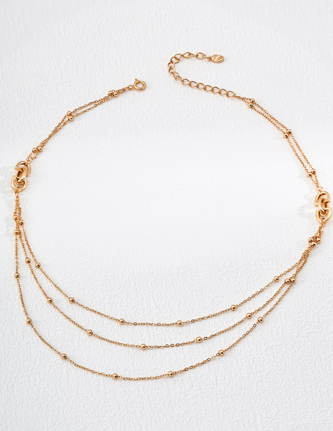 Design multi-layered necklace