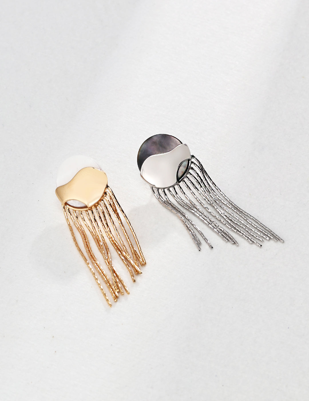 Pure silver minimalist shell earrings