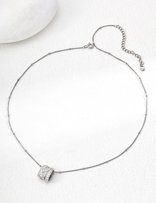 Retro design zircon pendant necklace