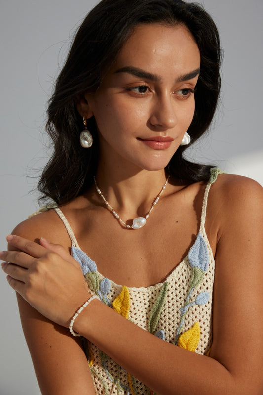 Simple natural shell pearl necklace