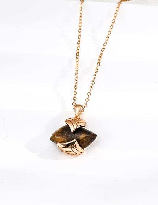 Stylish vintage tiger's eye pendant necklace