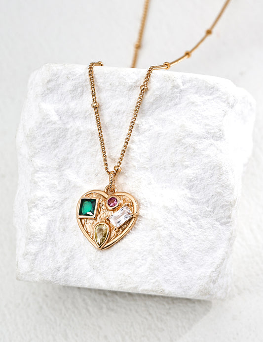 Design heart-shaped zircon pendant necklace