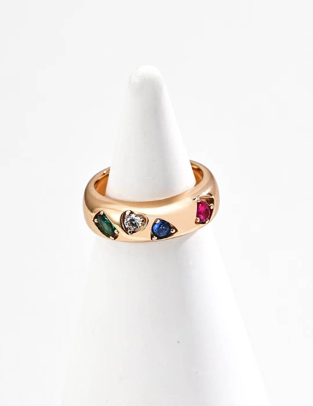 Fashionable retro zircon ring J0306