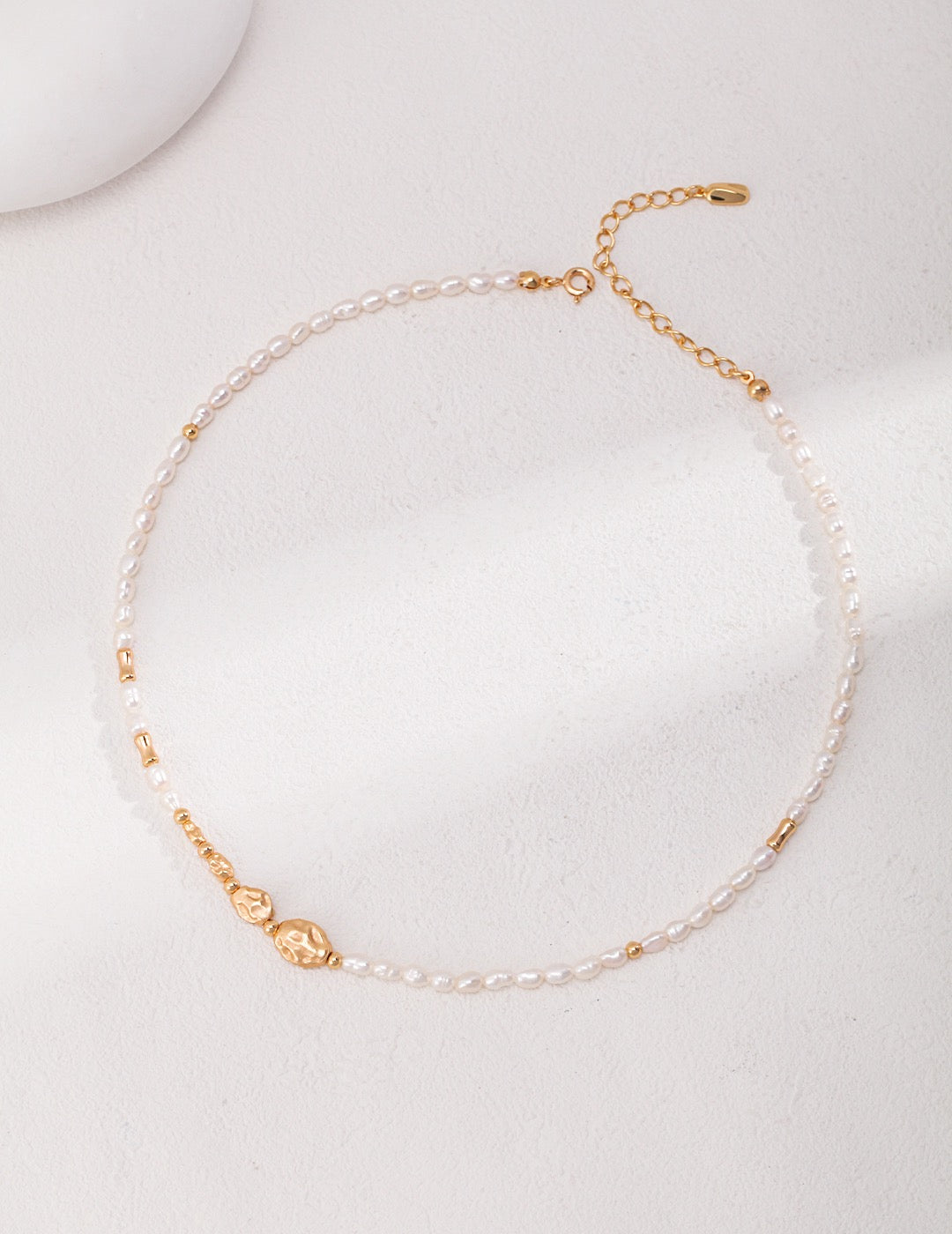 Minimalist sterling silver pearl necklace