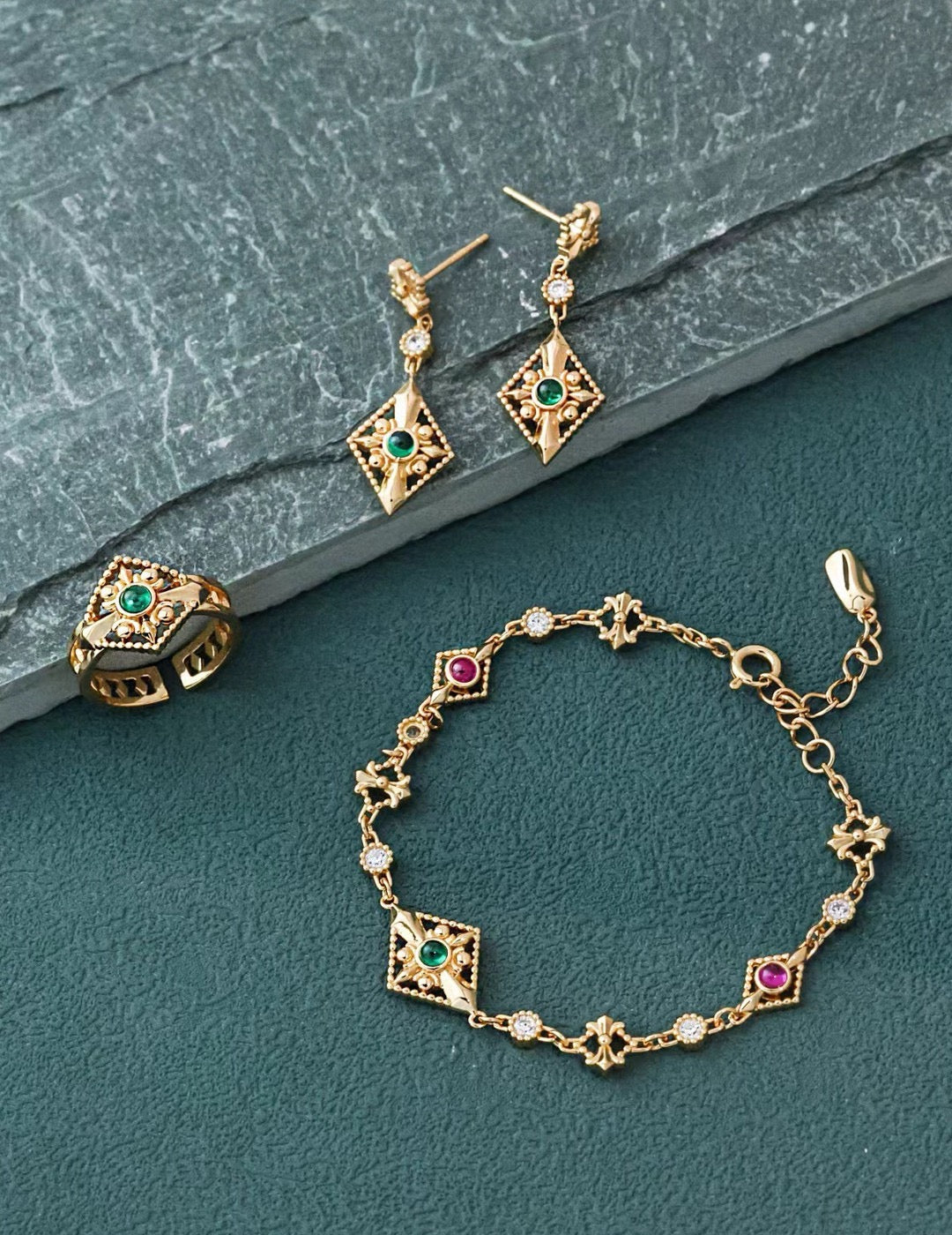 Vintage 18K gold plated jewelry set